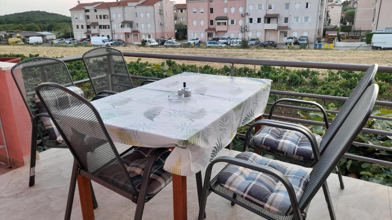 Apartments Dragica ポレッチ エクステリア 写真