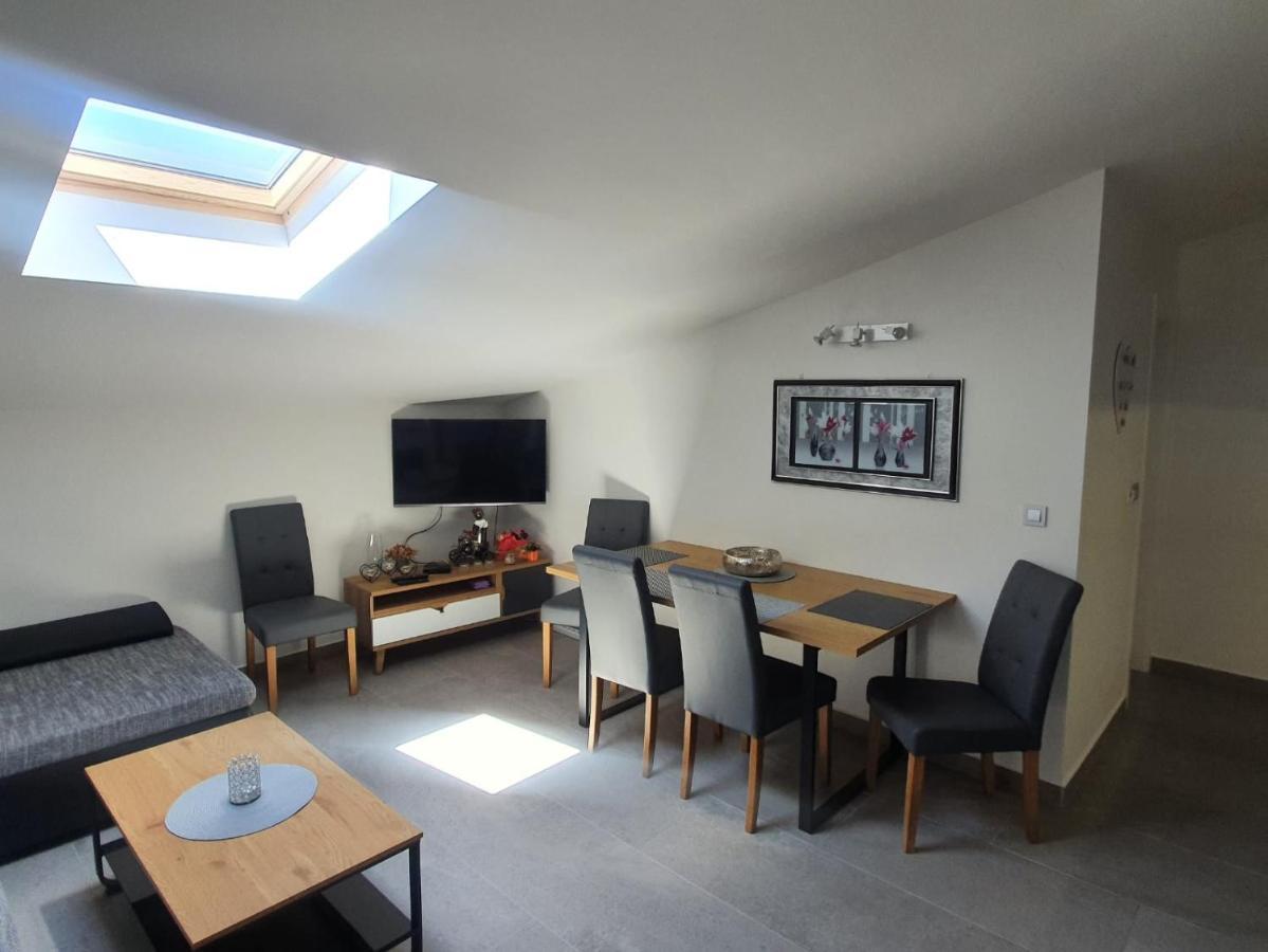 Apartments Dragica ポレッチ エクステリア 写真
