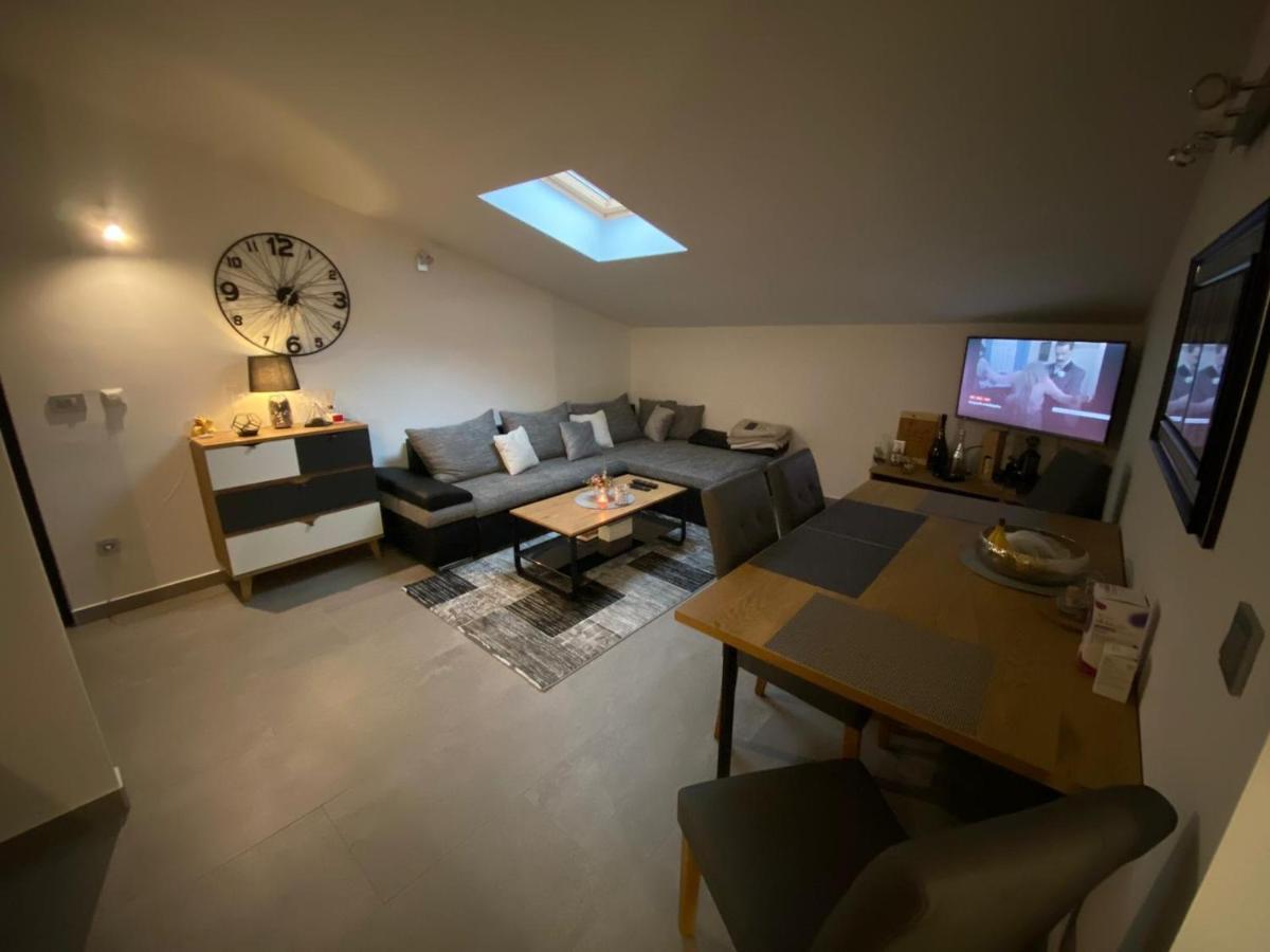 Apartments Dragica ポレッチ エクステリア 写真