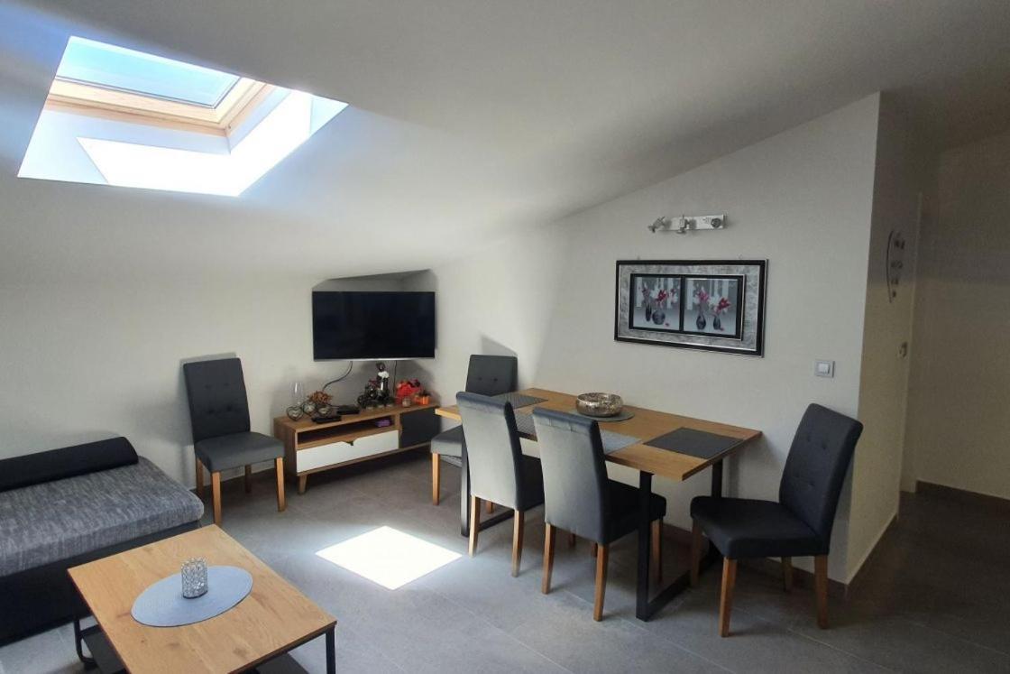 Apartments Dragica ポレッチ エクステリア 写真