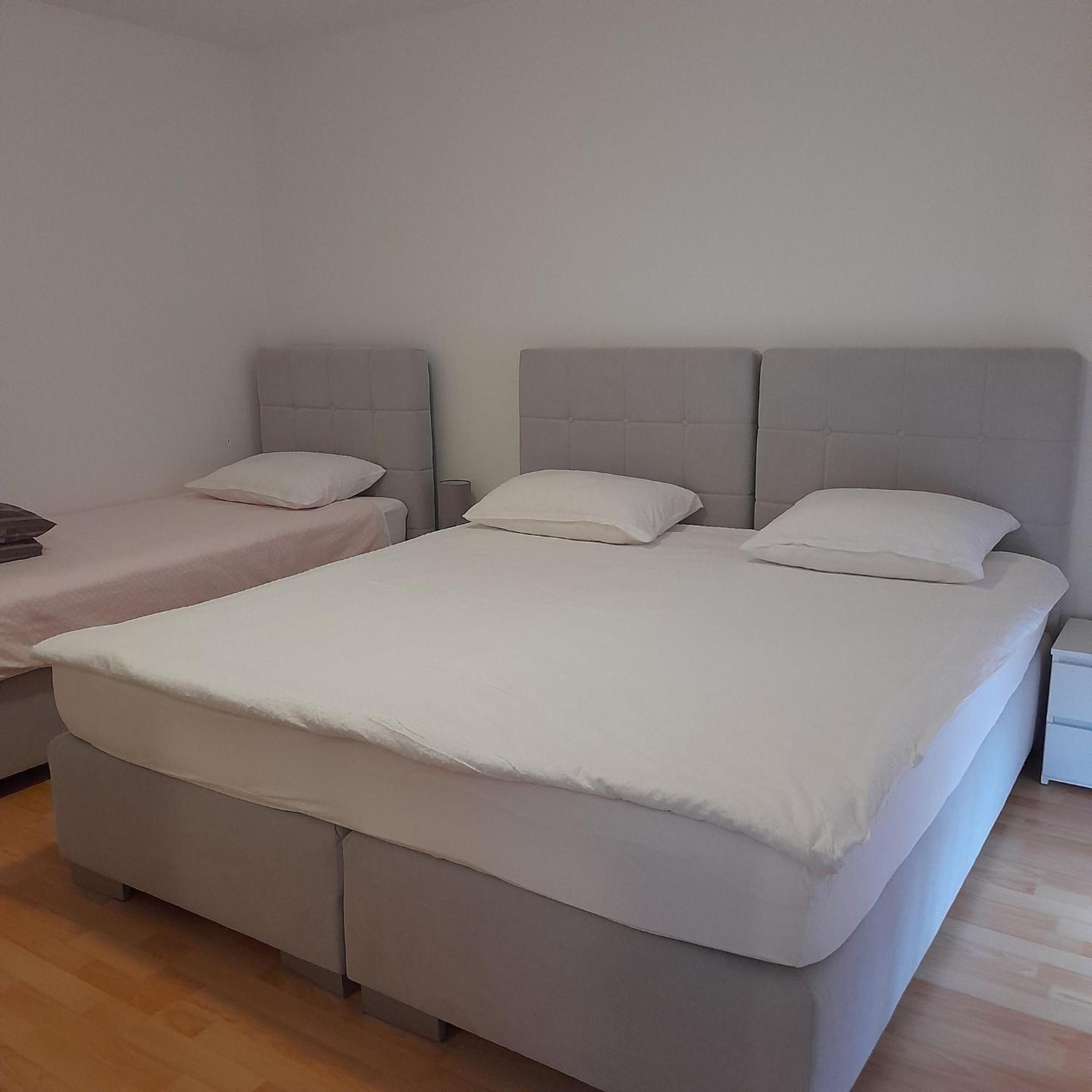 Apartments Dragica ポレッチ エクステリア 写真